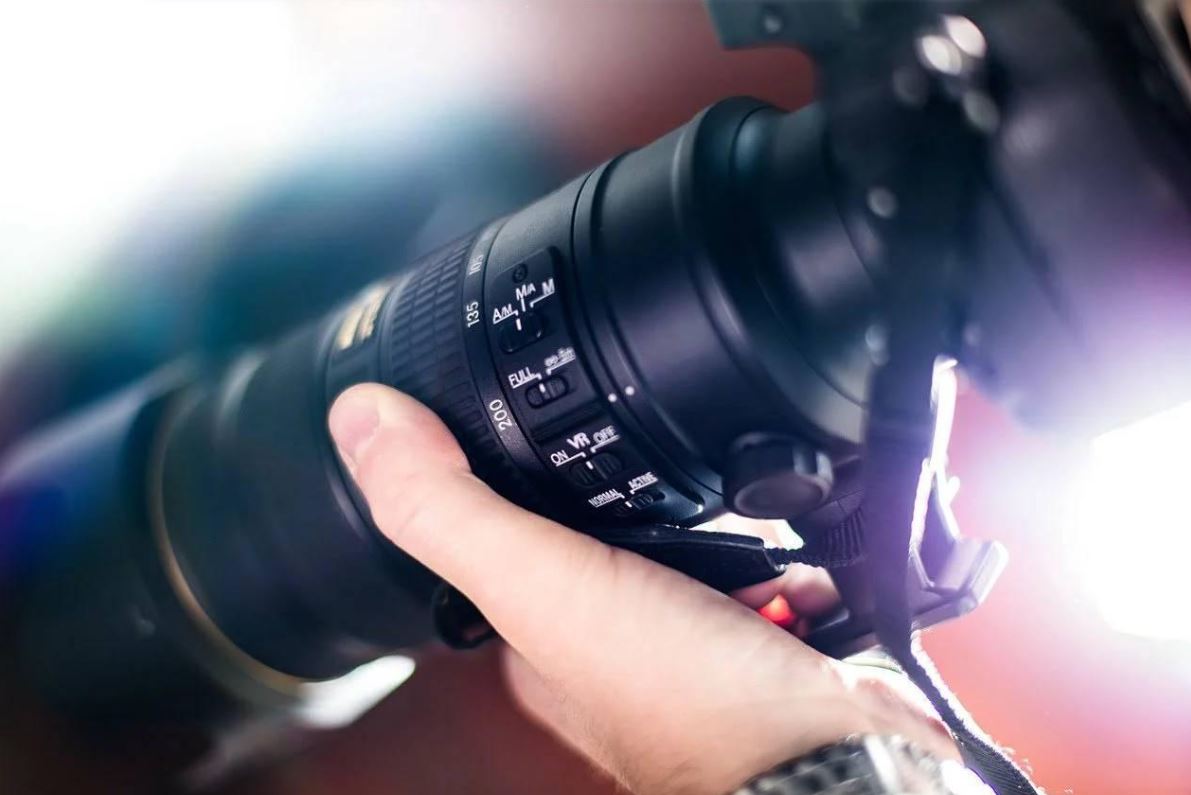 How to Become a Professional Product Photographer